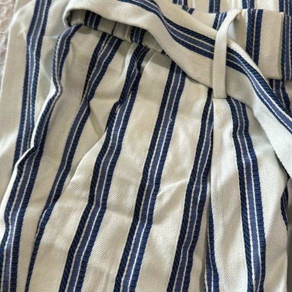 Halogen NWT Blue Izzy Striped Tie Waist Cropped Pants - Picture 5 of 9
